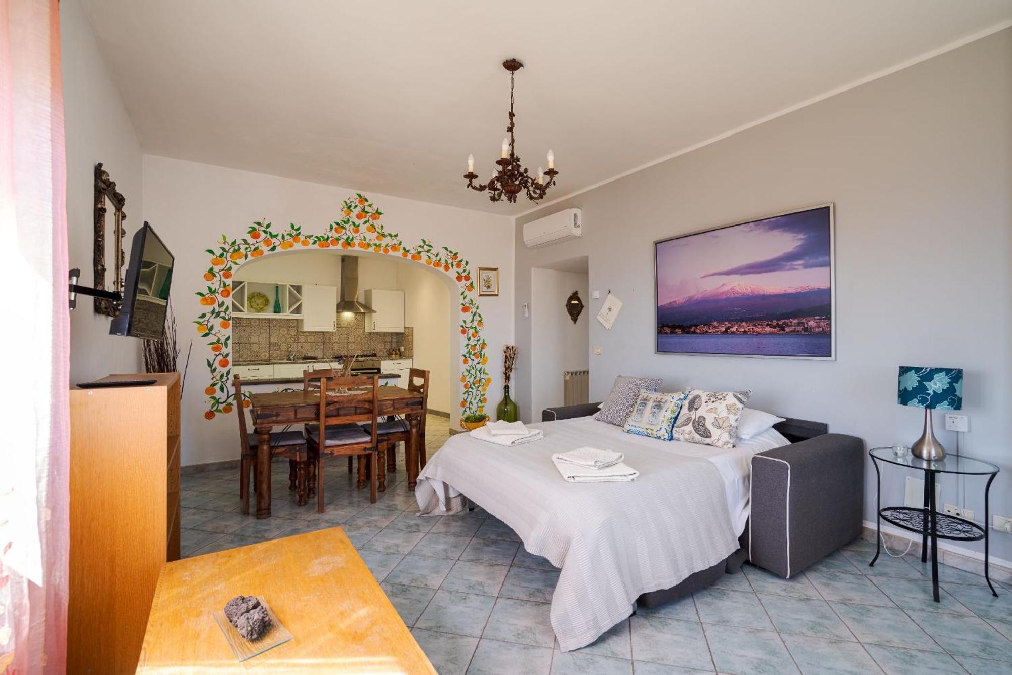 The Lemon Tree Apartment Taormina Exterior photo