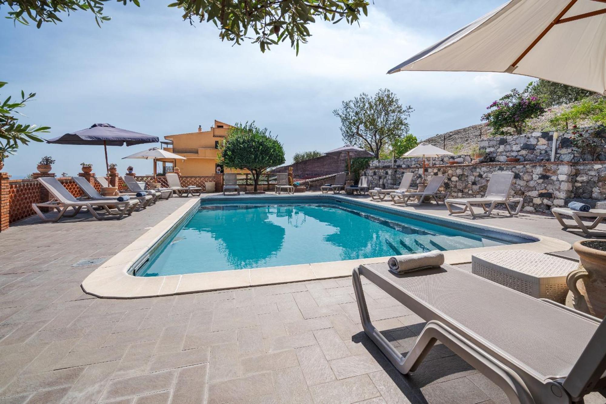 The Lemon Tree Apartment Taormina Exterior photo