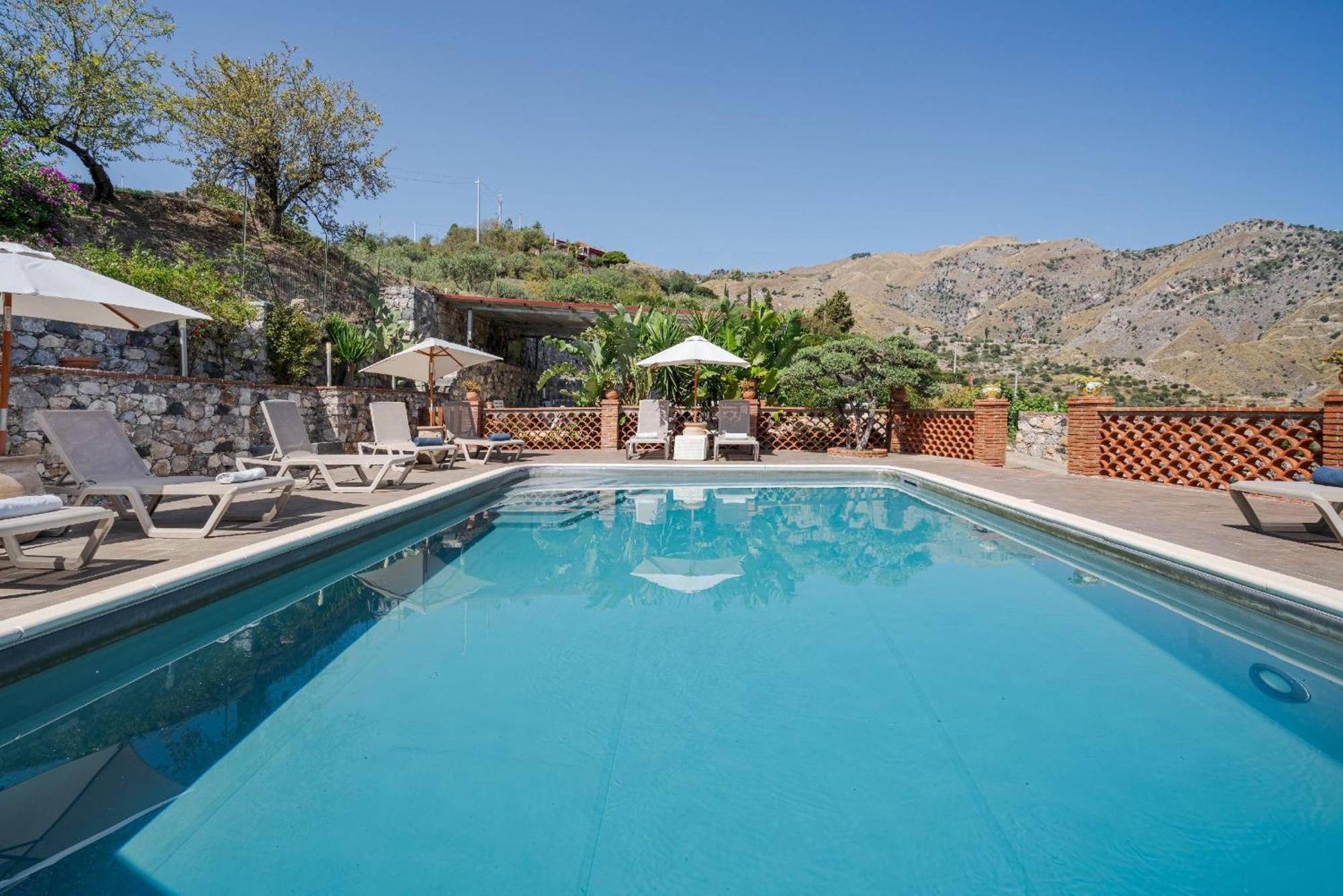 The Lemon Tree Apartment Taormina Exterior photo